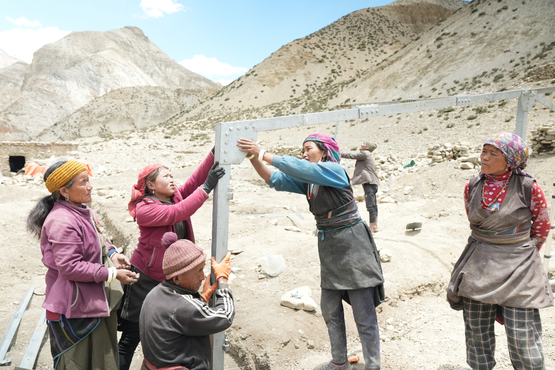 Metal mesh predator proof corral Tshiring Lhamu Lama